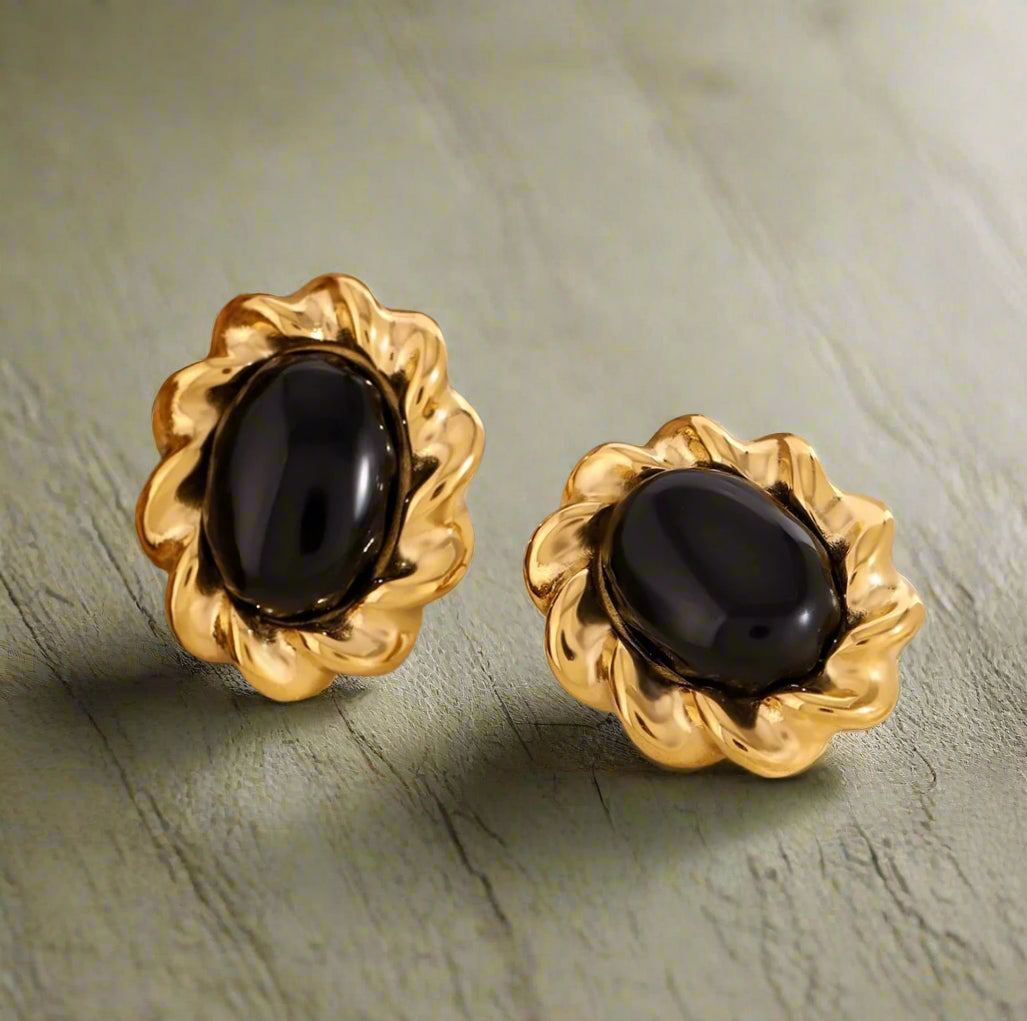 The Layla Earring